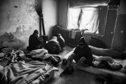 _CHL9778_-_sarajevo_homeless_refugees_by_loeffler_2018_2.jpg