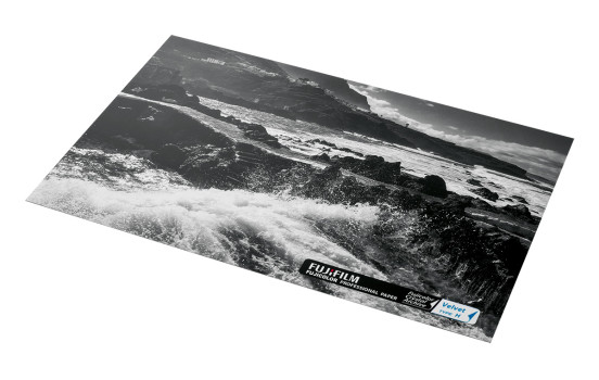 Bild-2_Velvet-Paper_SW-Motiv