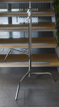 PF_84321030_hensel_c-stand_100-250cm_application_example