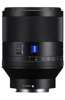 PF_Sony_SEL-50F14Z_von Sony_02