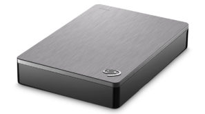 pf_backup-plus-portable-5tb-silver-left-hi-res