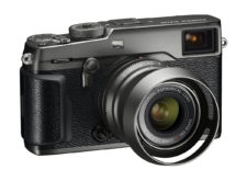 pf_xpro2gra_front_right_23mm_f2_white_02