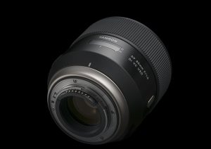 Lichtstarke Festbrennweiten für Porträt und Makro