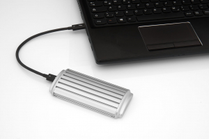 2800 MB/S für High-Speed-Video