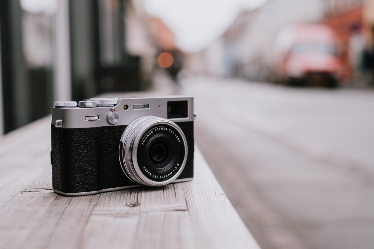 Fujifilm X100V: Klassiker modernisiert | ProfiFoto