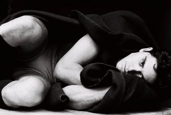 SVEN MARQUARDT . STAGELESS