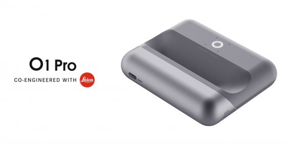 LED Projektor, co-engineered with Leica