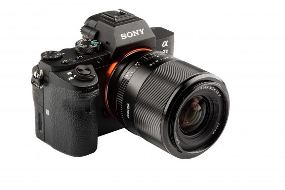 24-mm Viltrox-Objektiv für Sony