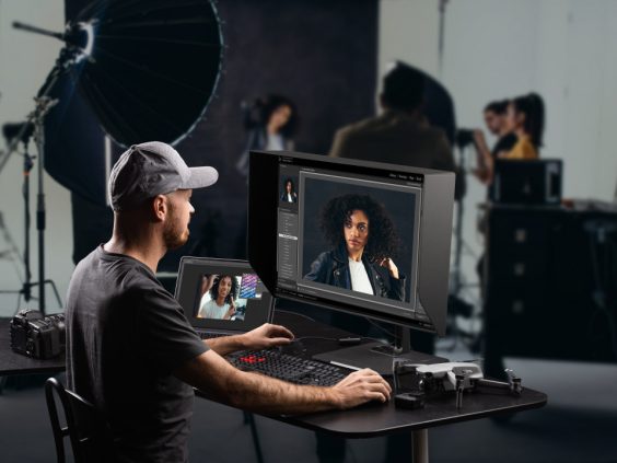 Nano-IPS Adobe RGB-Monitor mit ColorPro Wheel