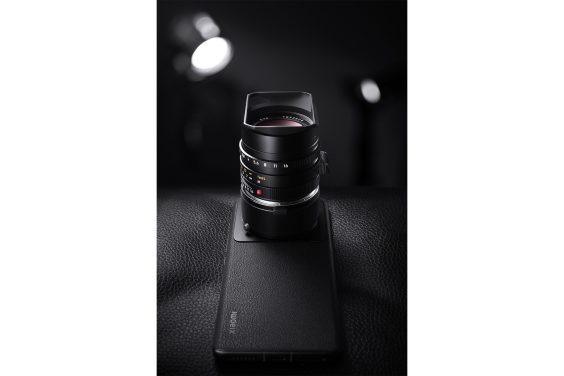 Smartphone mit Leica M-Mount