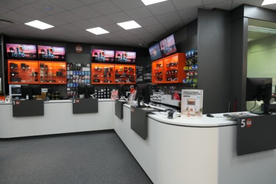 Filiale in Köln umgebaut