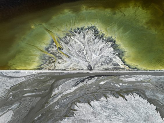 Edward Burtynsky – AFRICAN STUDIES