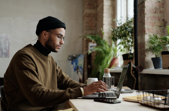 Die beliebtesten KI-Bildgeneratoren