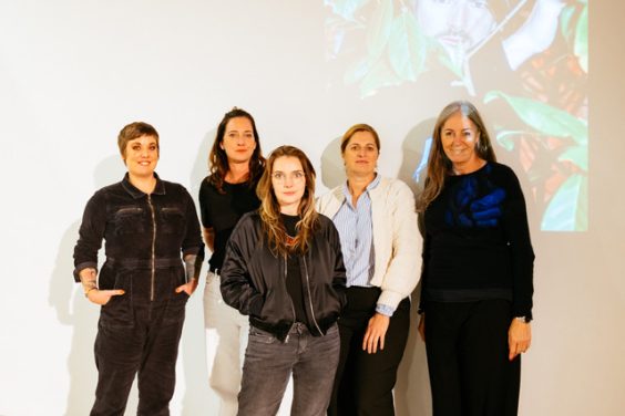 Female Photography Talk