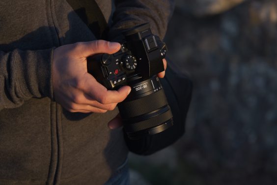 Kleinstes und leichtestes Superzoom