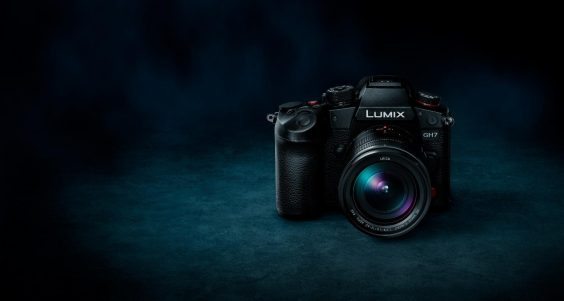 LUMIX GH7