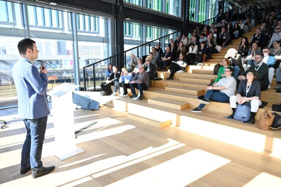 17624348042183 Die Zukunft visueller Arbeit