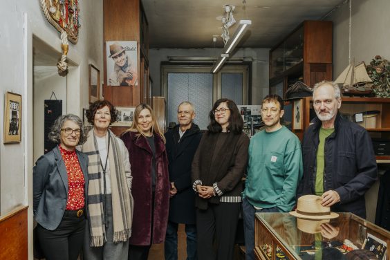 Das Schweigen ber&uuml;hren